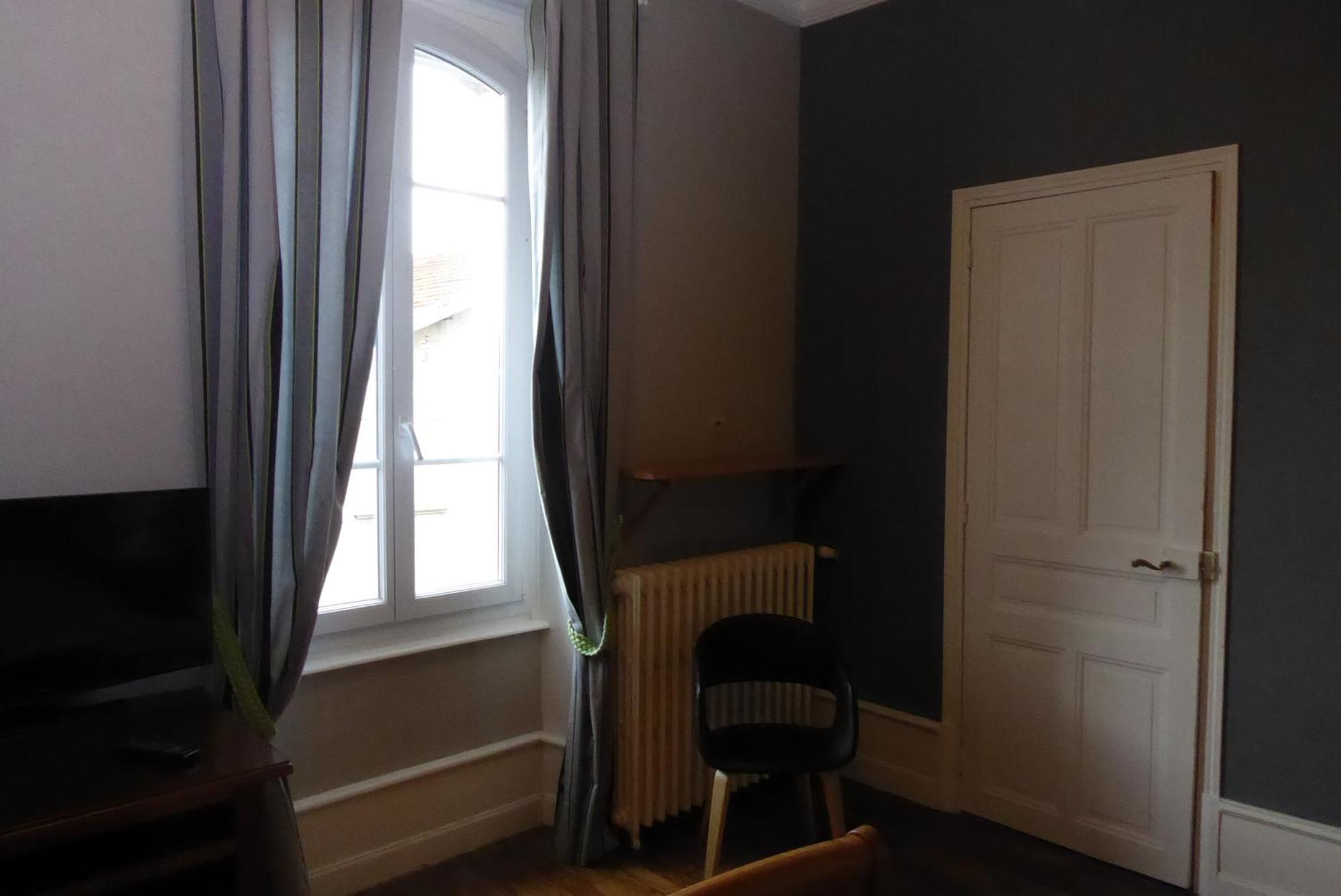 La Dragee Hote, Chambres Chez L'Habitant Verdun-sur-Meuse Стая снимка